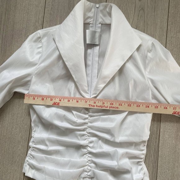 Tadashi Ruched Zip Back Collared Pin Tuck Top Women's White Cuff Sleeves Solid - Picture 6 of 7